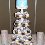 00 - Blue Hydrange cupcakes with a purse